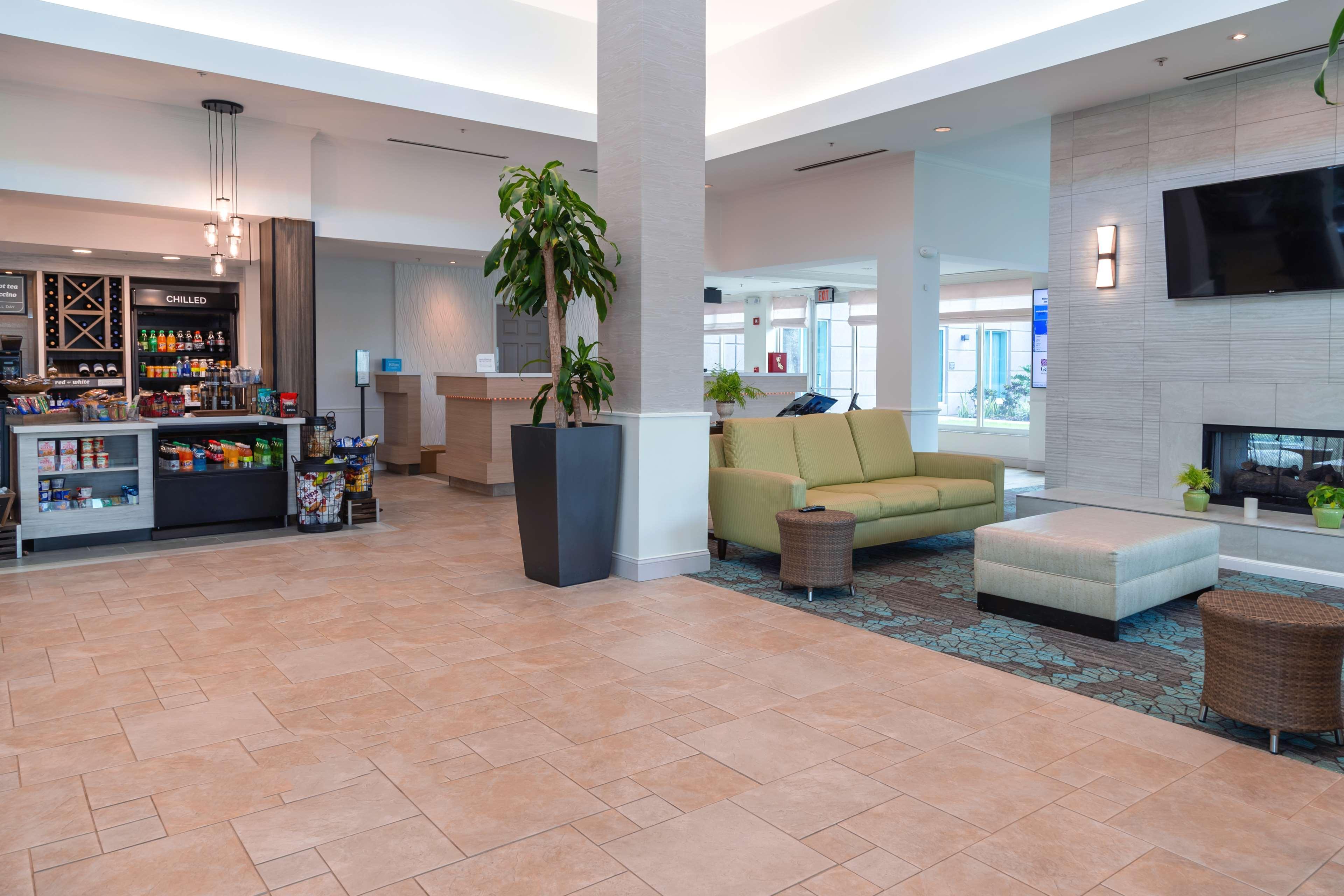 Hilton Garden Inn Orlando East - Ucf Area Alafaya Eksteriør bilde