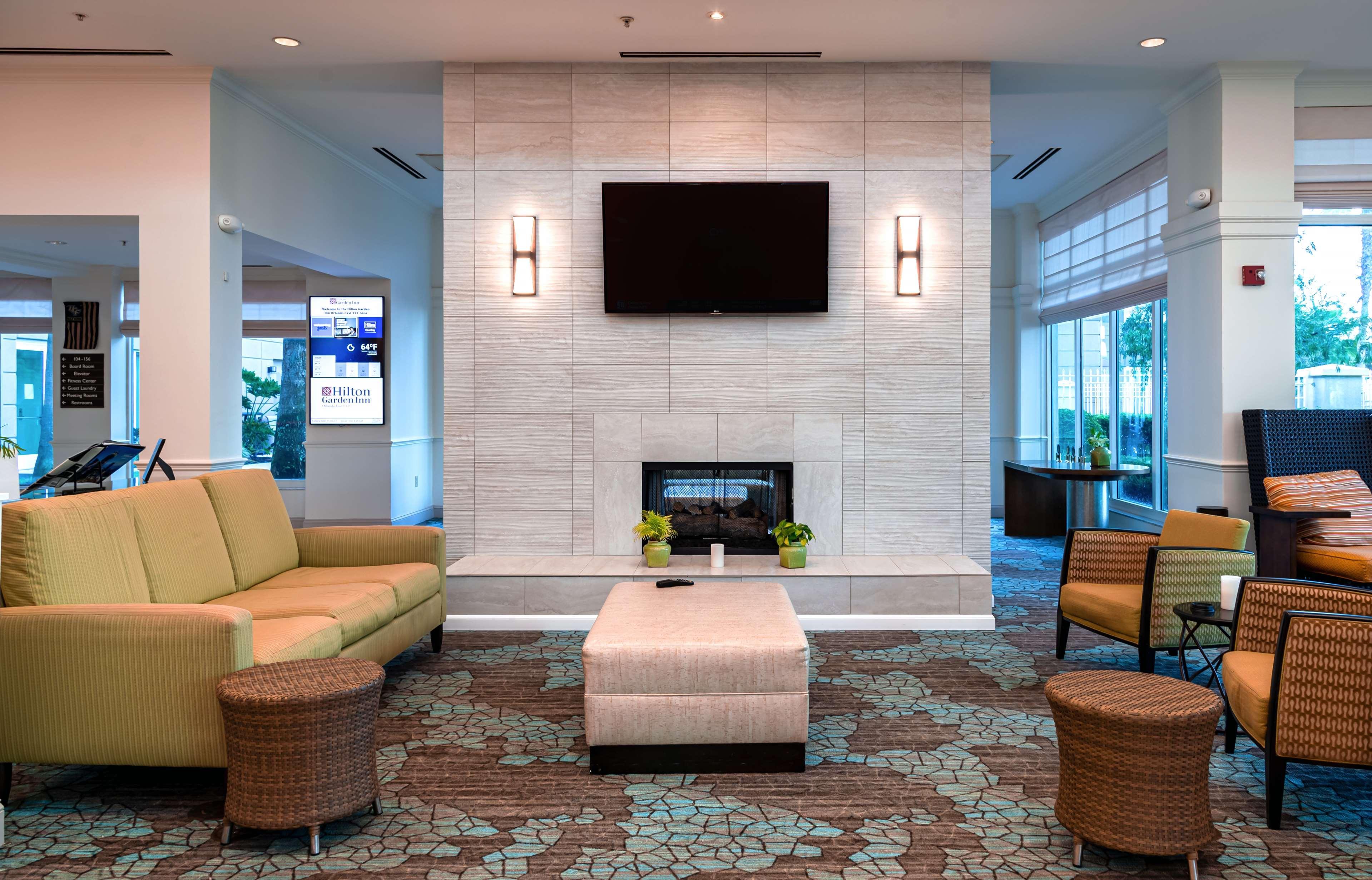 Hilton Garden Inn Orlando East - Ucf Area Alafaya Eksteriør bilde